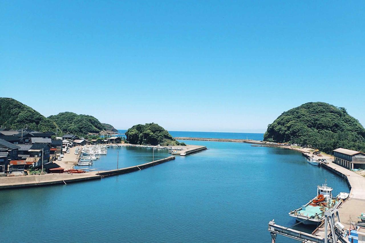 Book & Guesthouse Hitotomaru Toyooka  Exterior photo